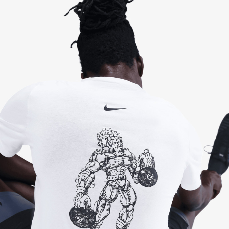 Nike M NK TEE IYKYK FITNESS HO25 