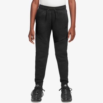 Nike Sportswear 