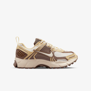 Nike VOMERO 5 BG CN 