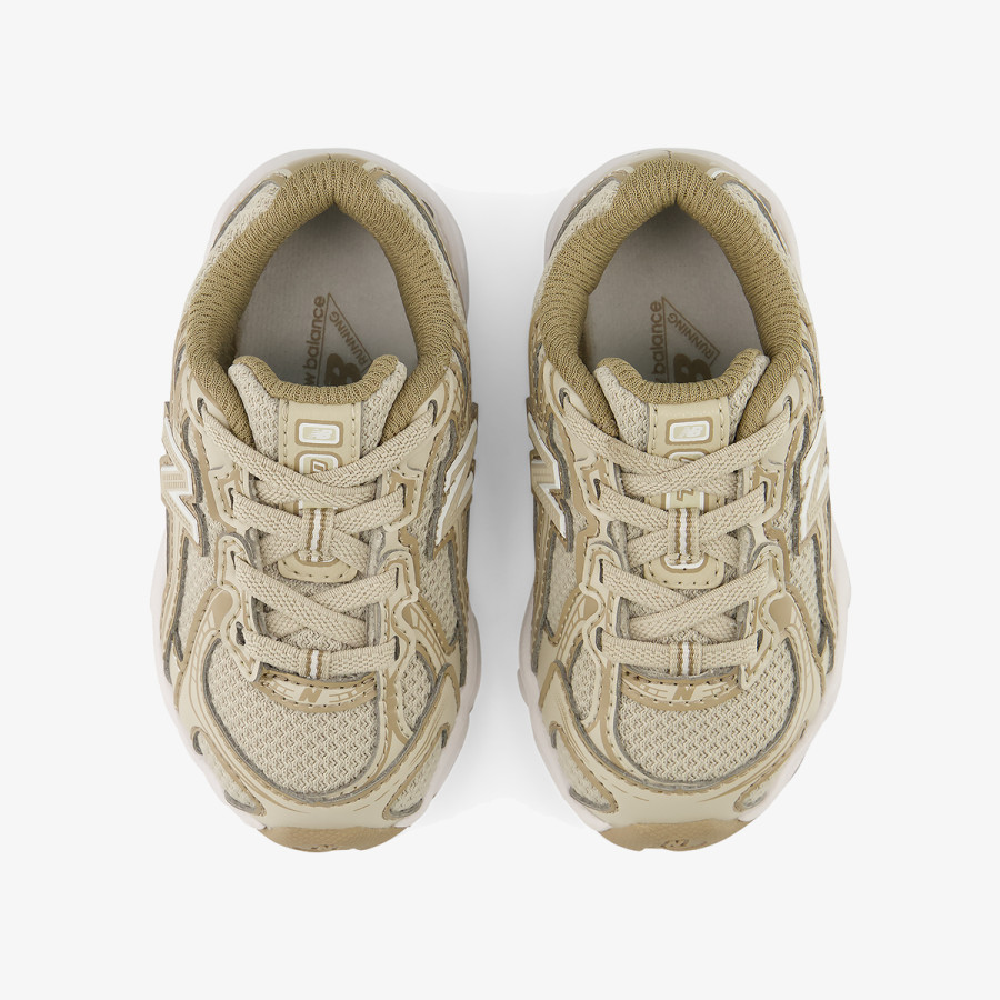 New Balance K 740 