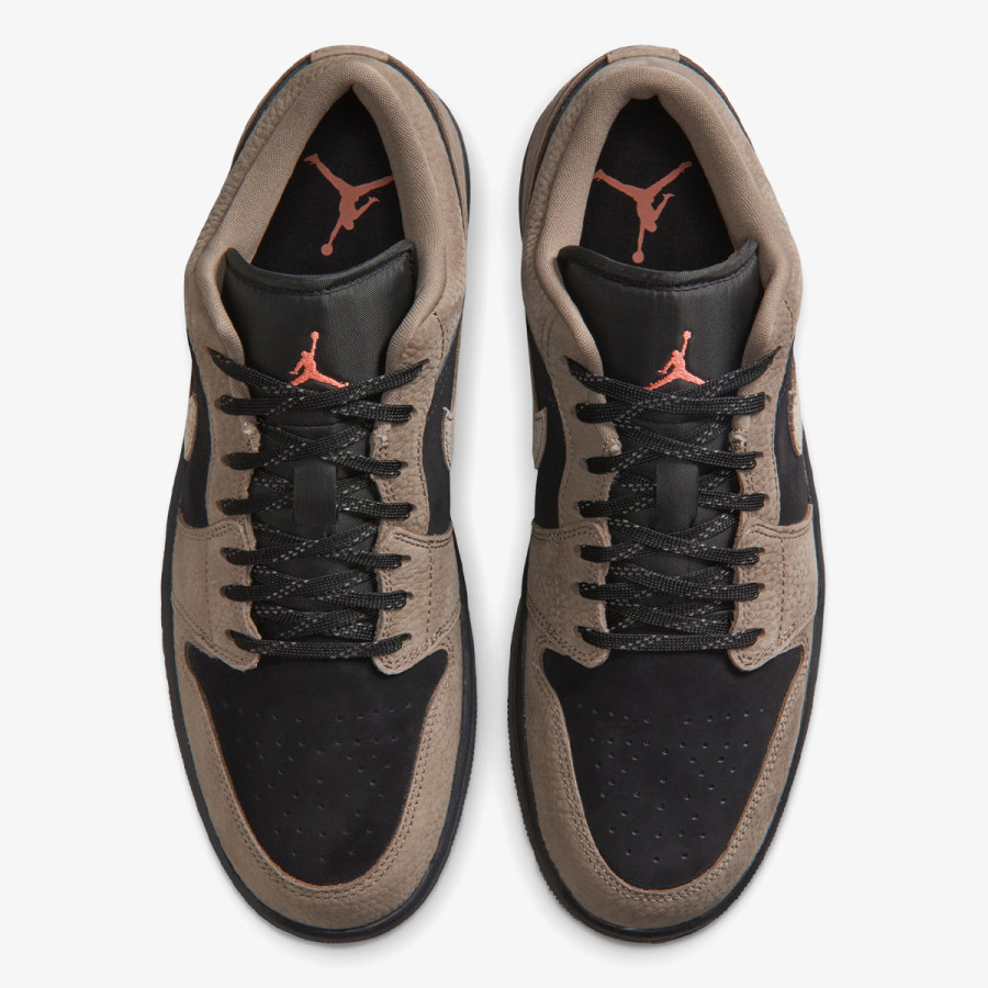 Nike AIR JORDAN 1 LOW SE 