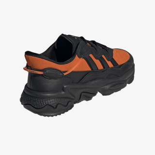 adidas OZWEEGO TR 