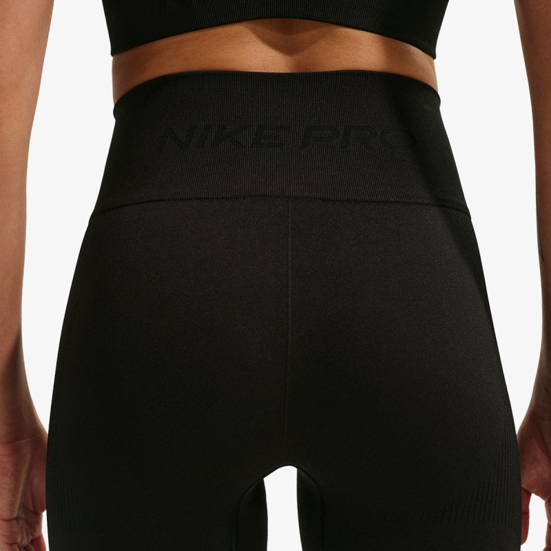 Nike Pro 