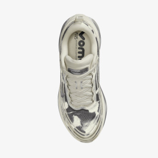 Nike W NIKE VOMERO PLUS SE 