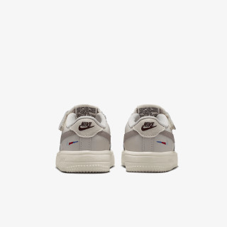 Nike FORCE 1 LOW EASYON LV8 1 BT N 