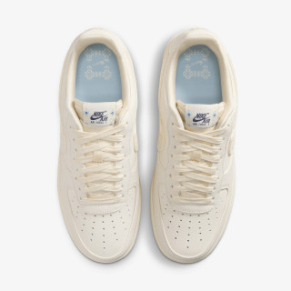 Nike WMNS AIR FORCE 1 '07 LX CN 