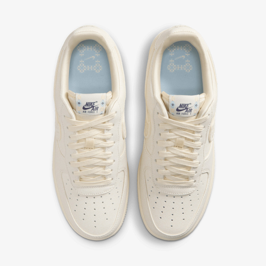 Nike WMNS AIR FORCE 1 '07 LX CN 