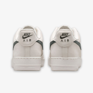 Nike AIR FORCE 1 '07 LV8 