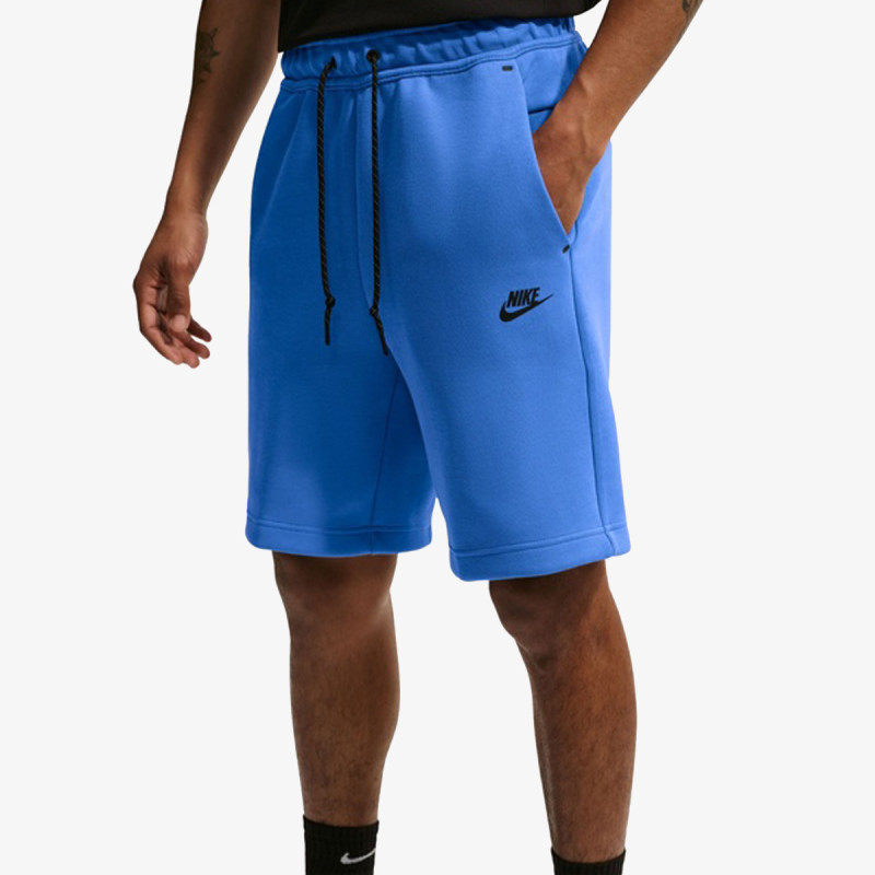 Nike Tech 