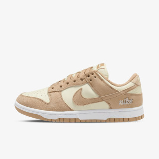 Nike WMNS NIKE DUNK LOW SE 