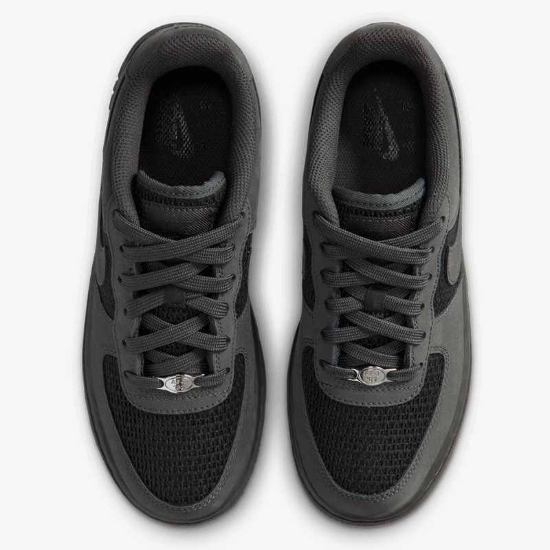 Nike Air Force 1 LV8 