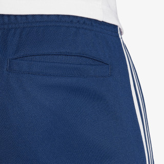 adidas Classic 