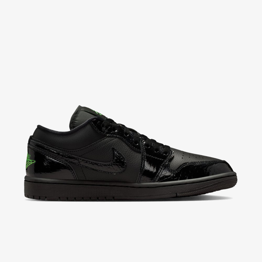 Nike WMNS AIR JORDAN 1 LOW SE NAJ10 