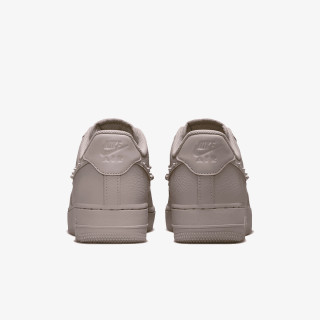 Nike WMNS AIR FORCE 1 '07 