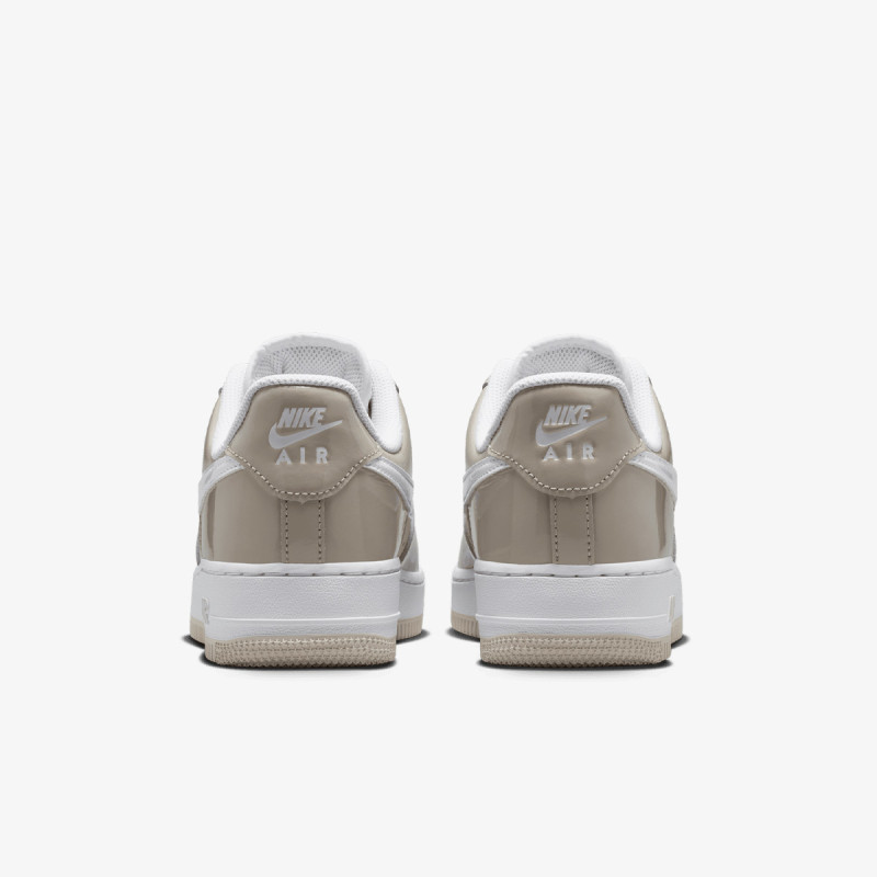 Nike WMNS AIR FORCE 1 '07 