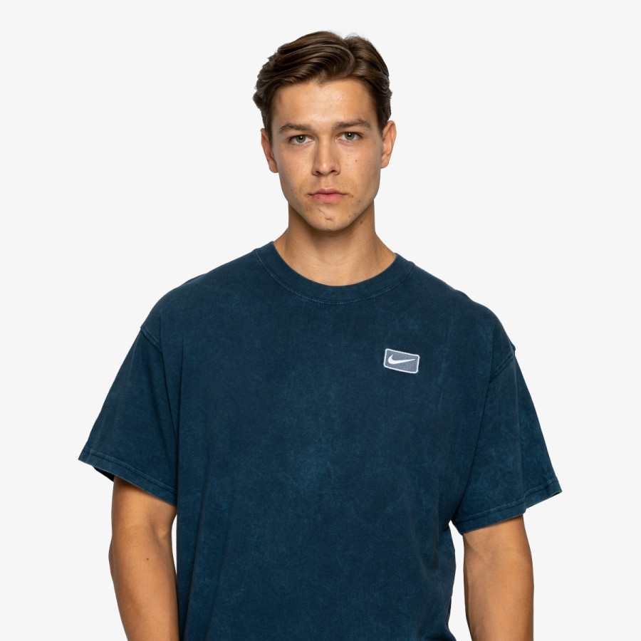 Nike Sportswear Graphic 