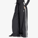 adidas OVERSIZED TP 