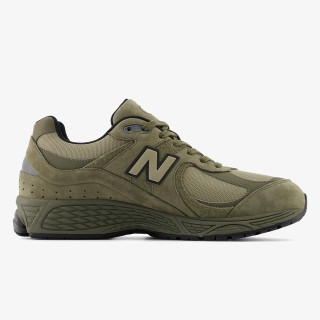 New Balance 2002R 