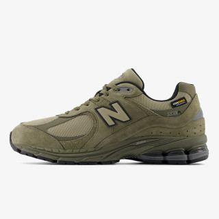 New Balance 2002R 