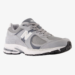 New Balance 2002R 