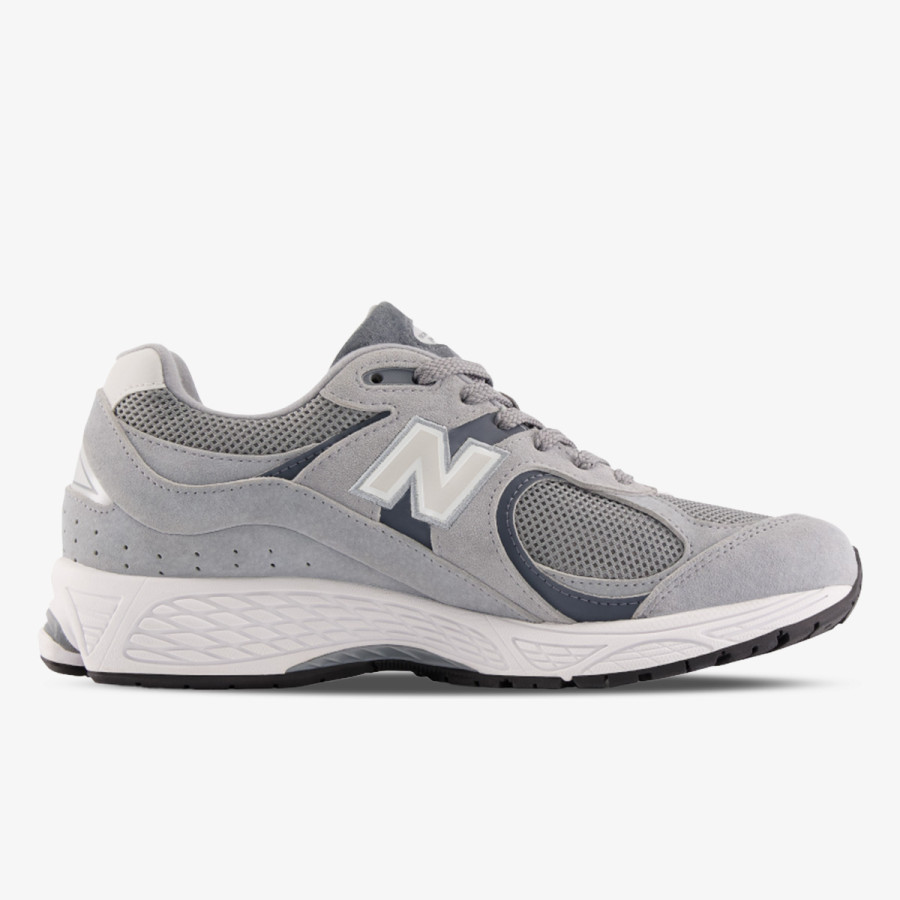 New Balance 2002R 