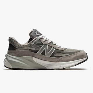 New Balance 990 