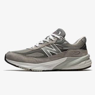 New Balance 990 