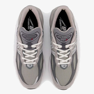 New Balance 990 