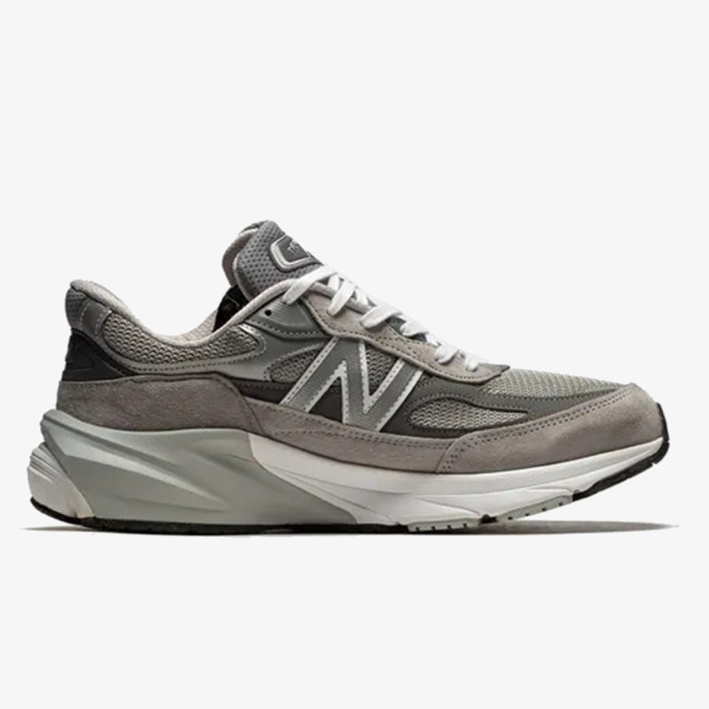 New Balance 990 
