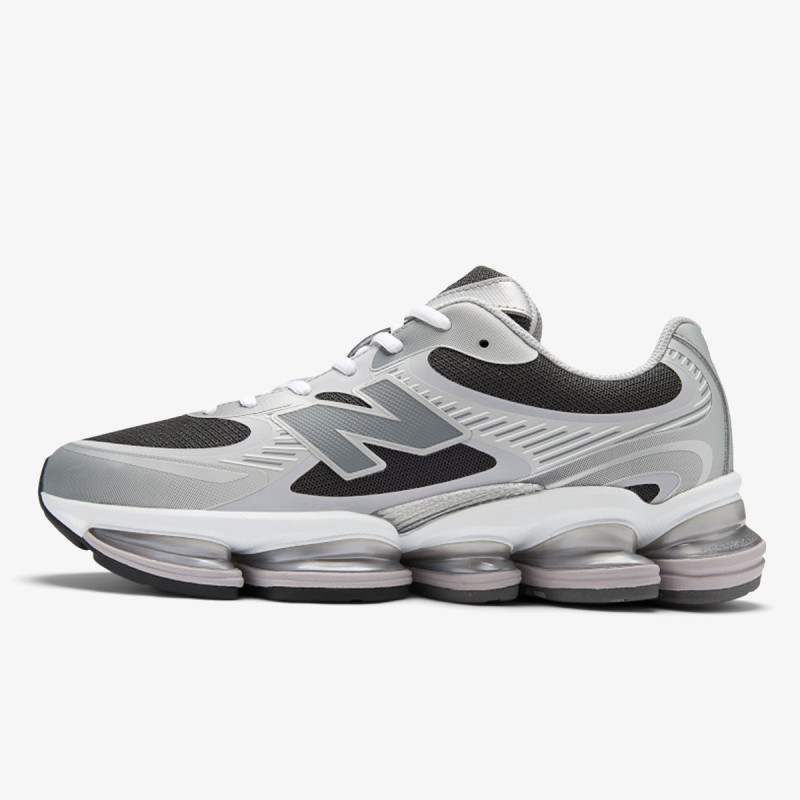 New Balance 2000 