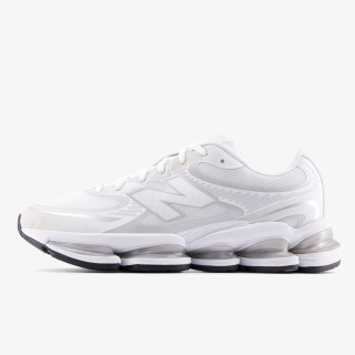 New Balance 2000 