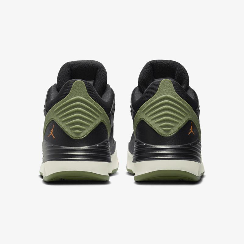 Nike Jordan Max Aura 5 